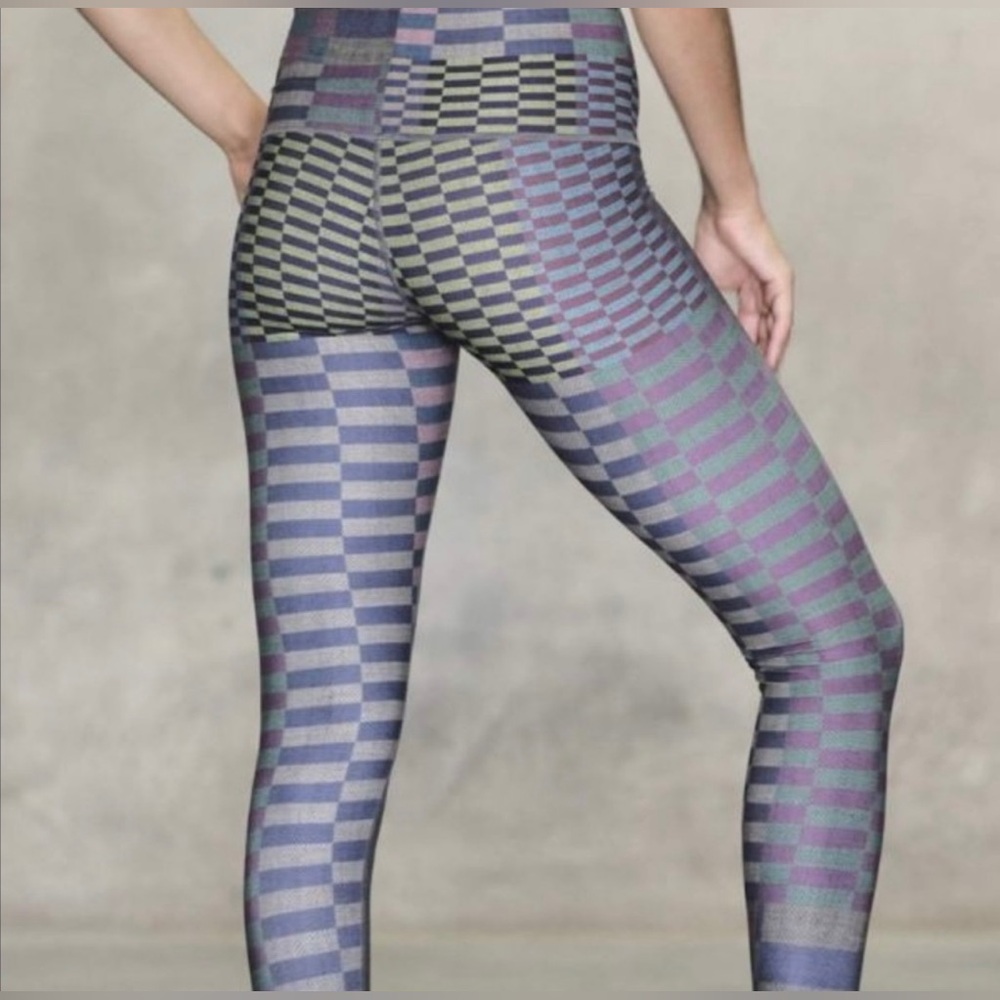 EUC Niyama Sol Rosita Legging - Picture 6 of 17